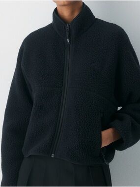 Aritzia TNA Polartec Thermal Pro Mockneck Hi-hip Zip-up